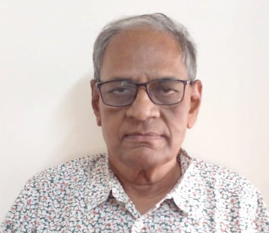 Dr. Mahesh Bhakt