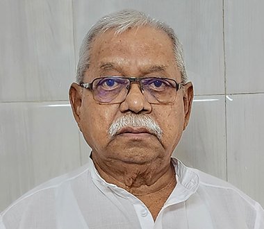 Shri Vinubhai Chotubhai Bhakt